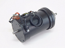 5 Приводной мотор 24В1.2кВт для самоходного штабелёра CDDK-II (Driving motor 24V1.2KW) 5 Приводной мотор 24В1.2кВт для самоходного штабелёра CDDK-II (Driving motor 24V1.2KW)